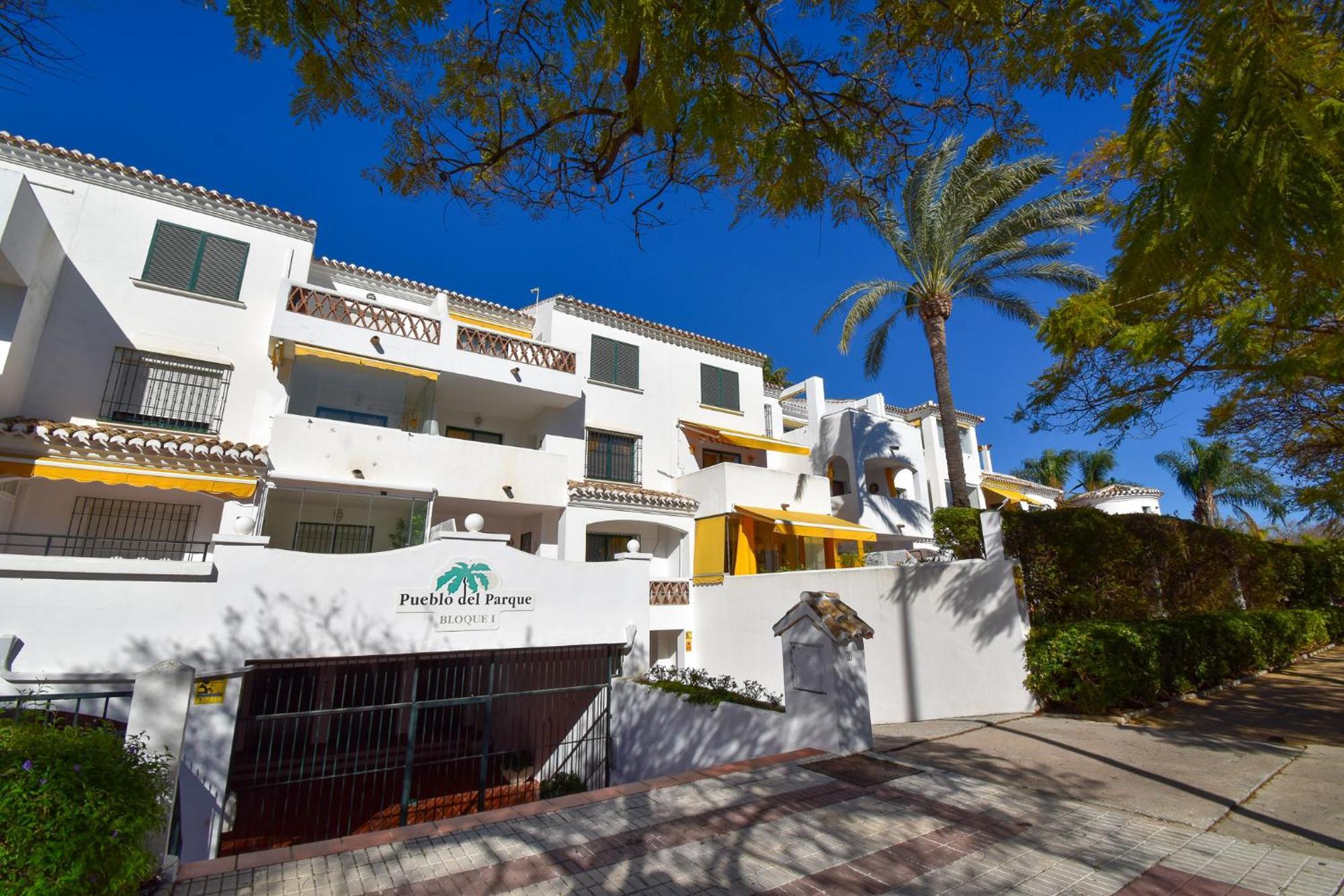 Urb Pueblo Del Parque, Luxury 2 Bedroom Apartment. Fantastic Central Location. Бенальмадена Екстер'єр фото